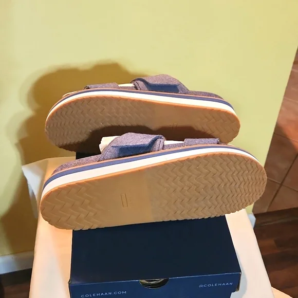 Slide sandal - Picture 4 of 4